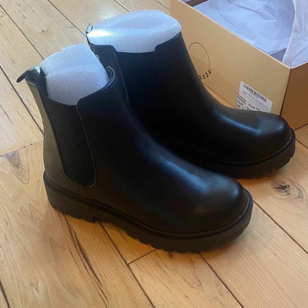 Soda Pilot Ankle Boots